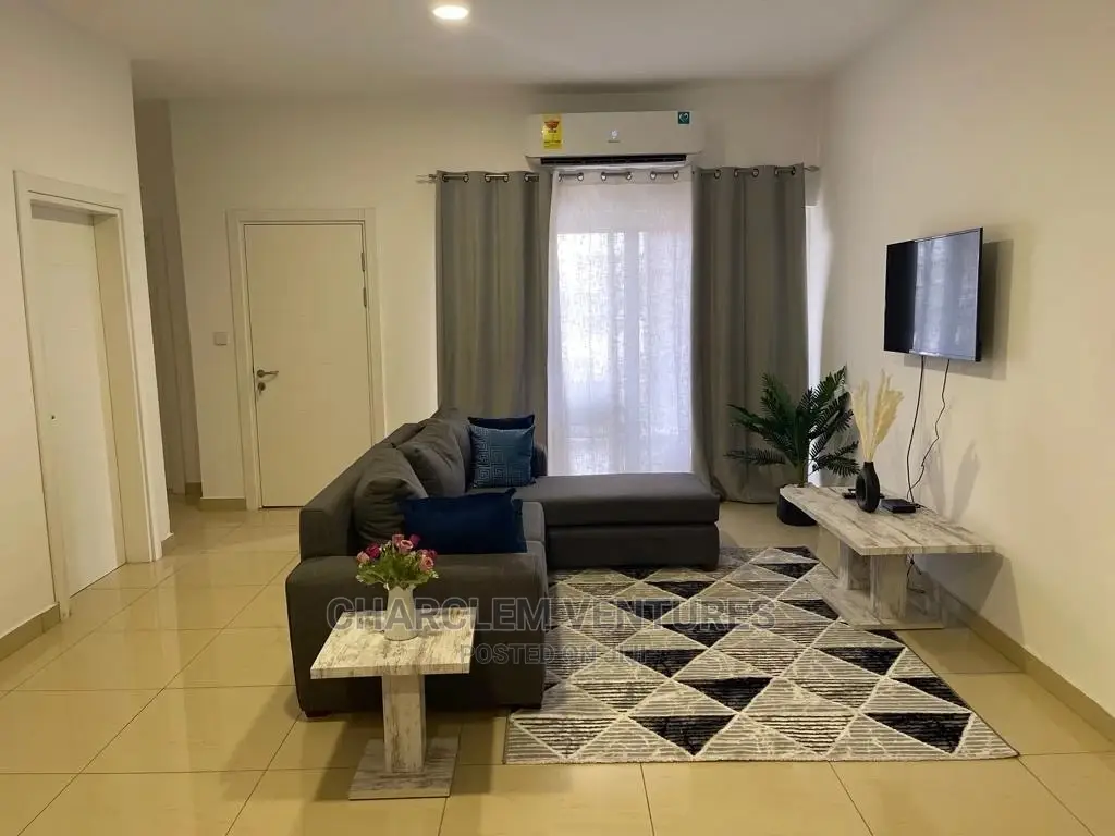 Furnished 2bdrm Apartment in Osu for Rent