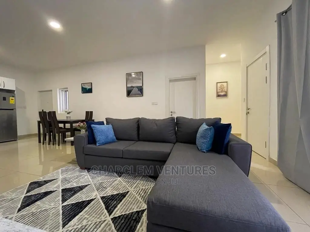 Furnished 2bdrm Apartment in Osu for Rent