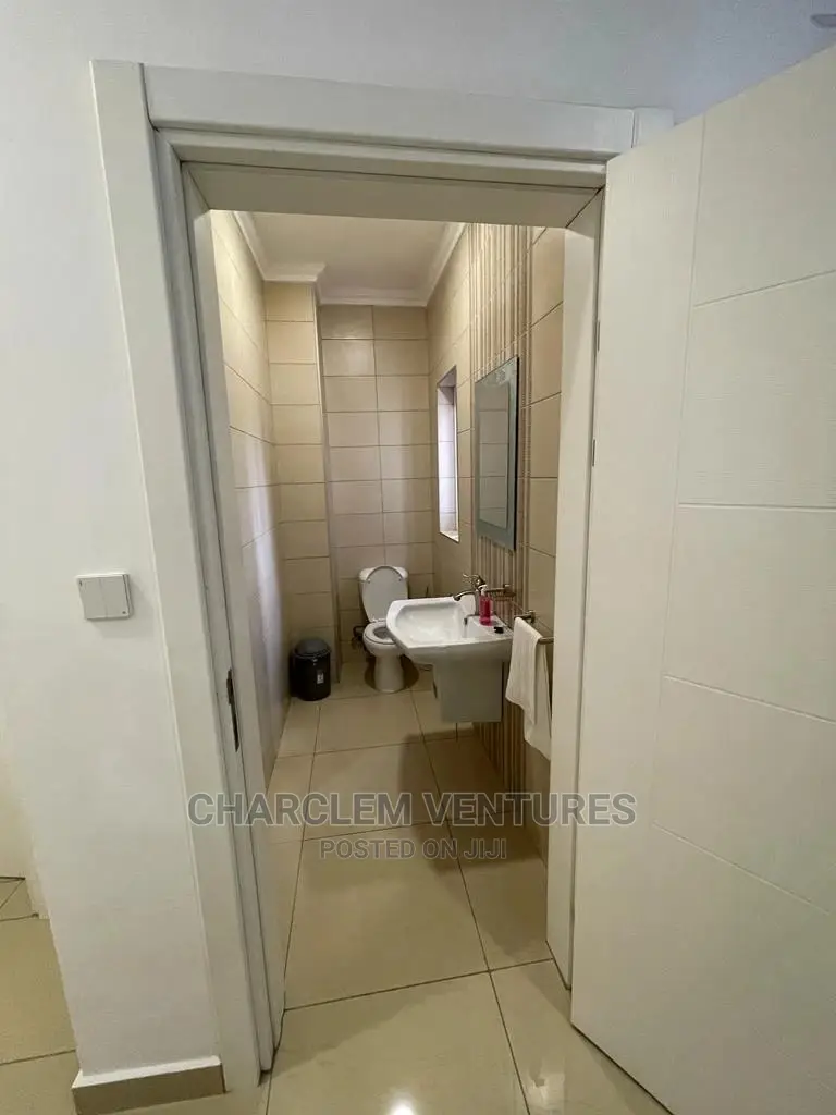 Furnished 2bdrm Apartment in Osu for Rent