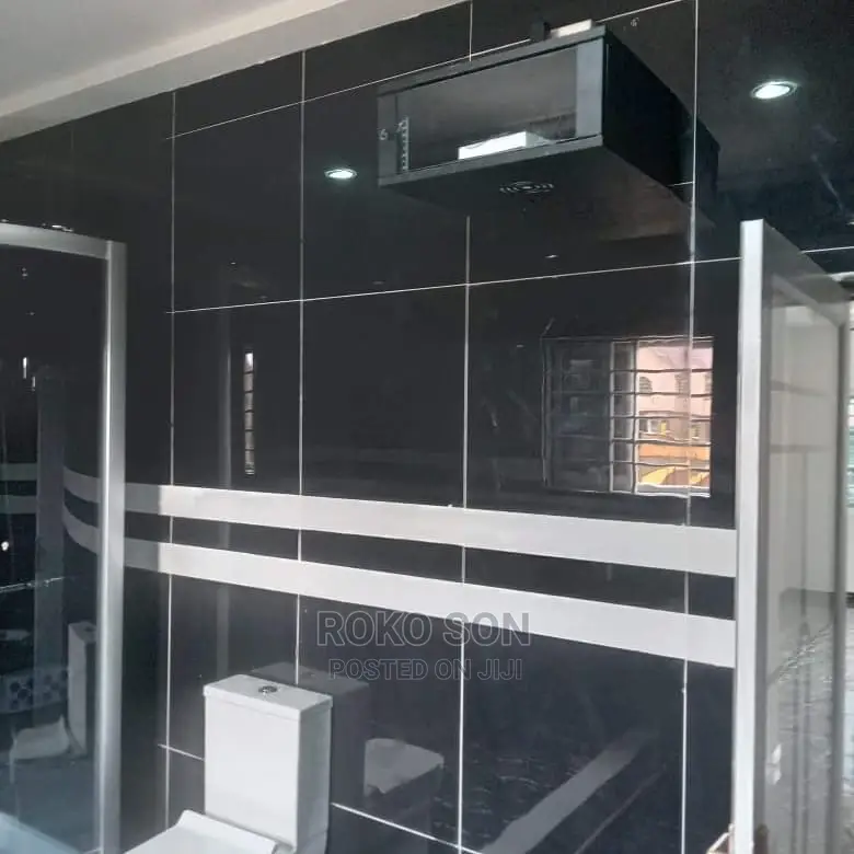 4bdrm Duplex in Dr Roko, CFC Estates for sale