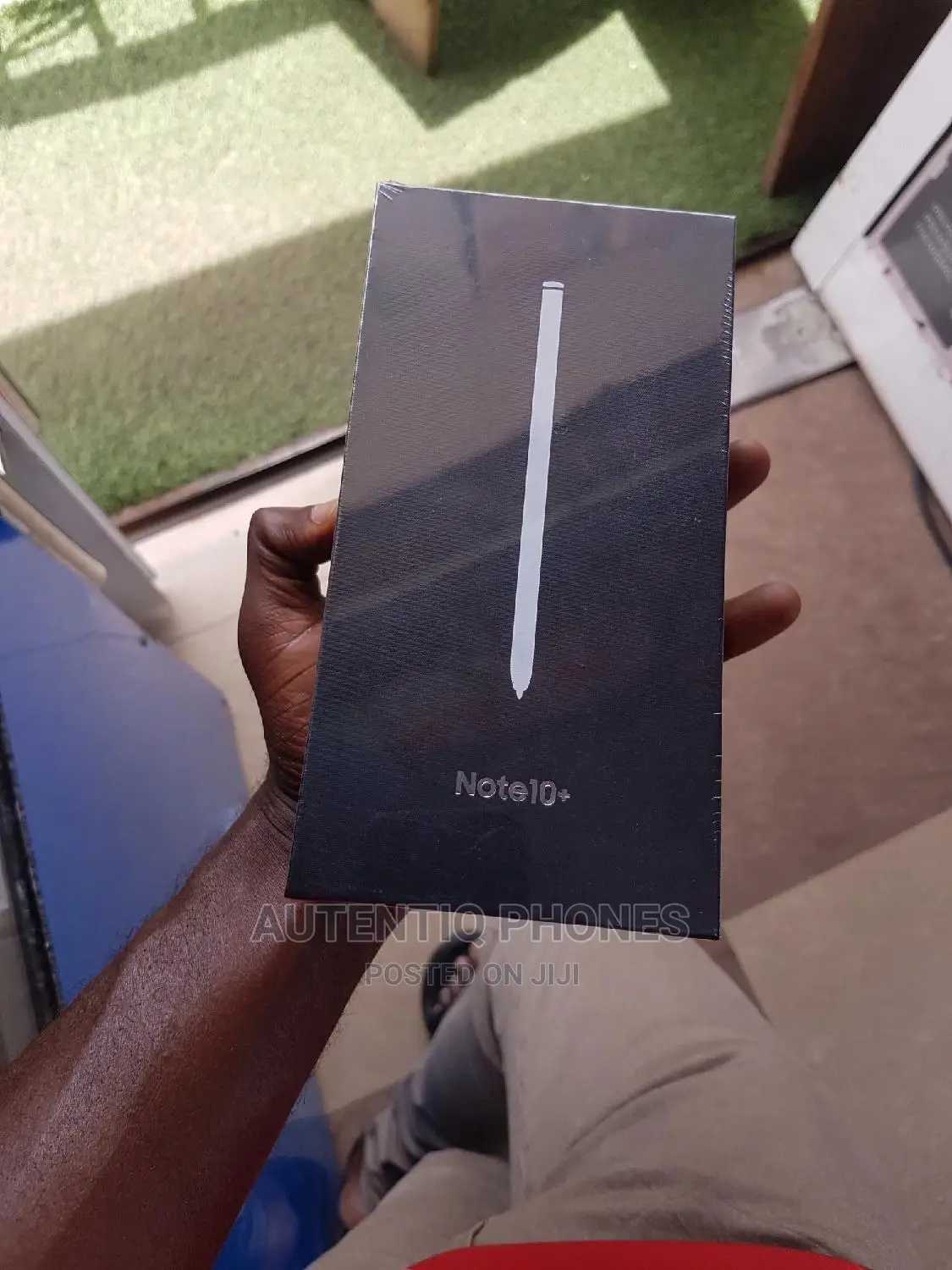 New Samsung Galaxy Note 10 Plus 256 GB Silver