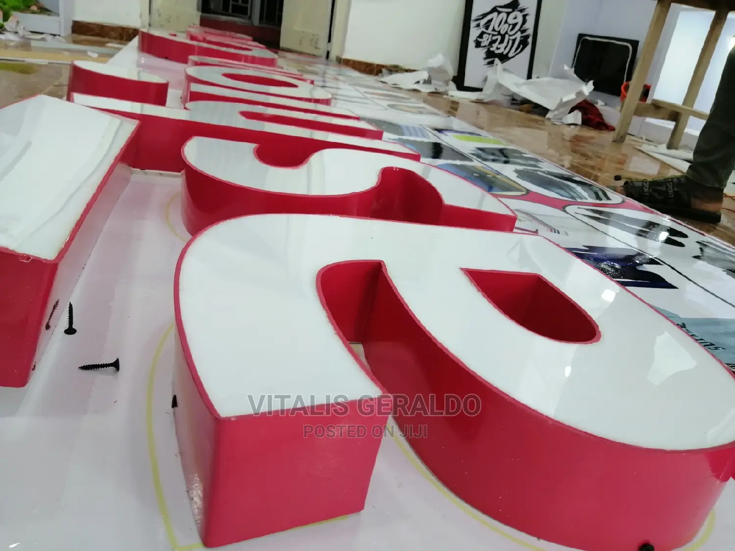 Seamless Led 3d Sign Board With Led Lights Inside
