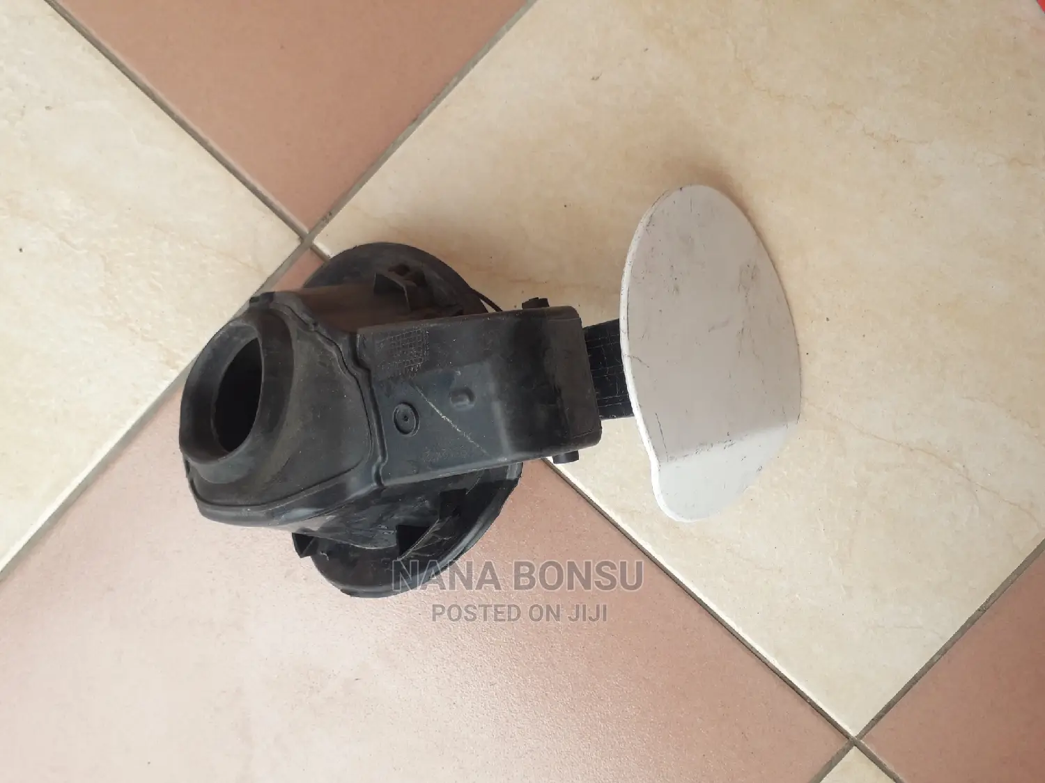 Chevrolet Cruze Fuel Tank Cover