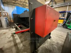 Malco Hydraulic Shearing Machine 3mx6mm