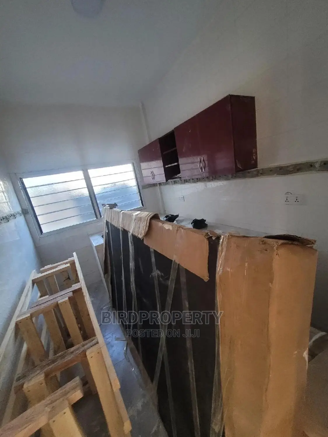 Furnished 1bdrm Apartment in Birdproperty, Adjiriganor for rent