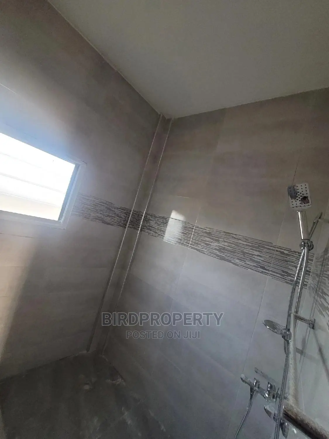Furnished 1bdrm Apartment in Birdproperty, Adjiriganor for rent