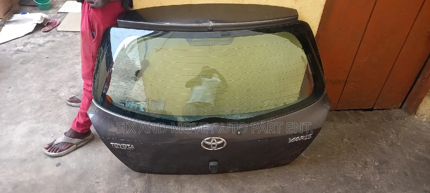 Toyota Yaris/ Vitz 2008-2010 COMPLETE BACK BOOT Available