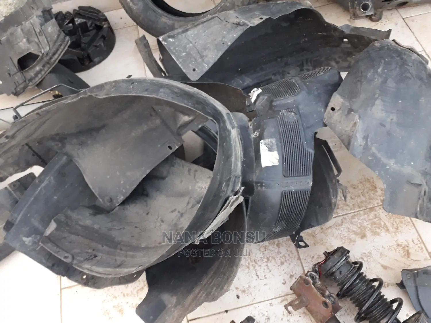 2012- 2016 Chevrolet Cruze Inner Tire Rubbers