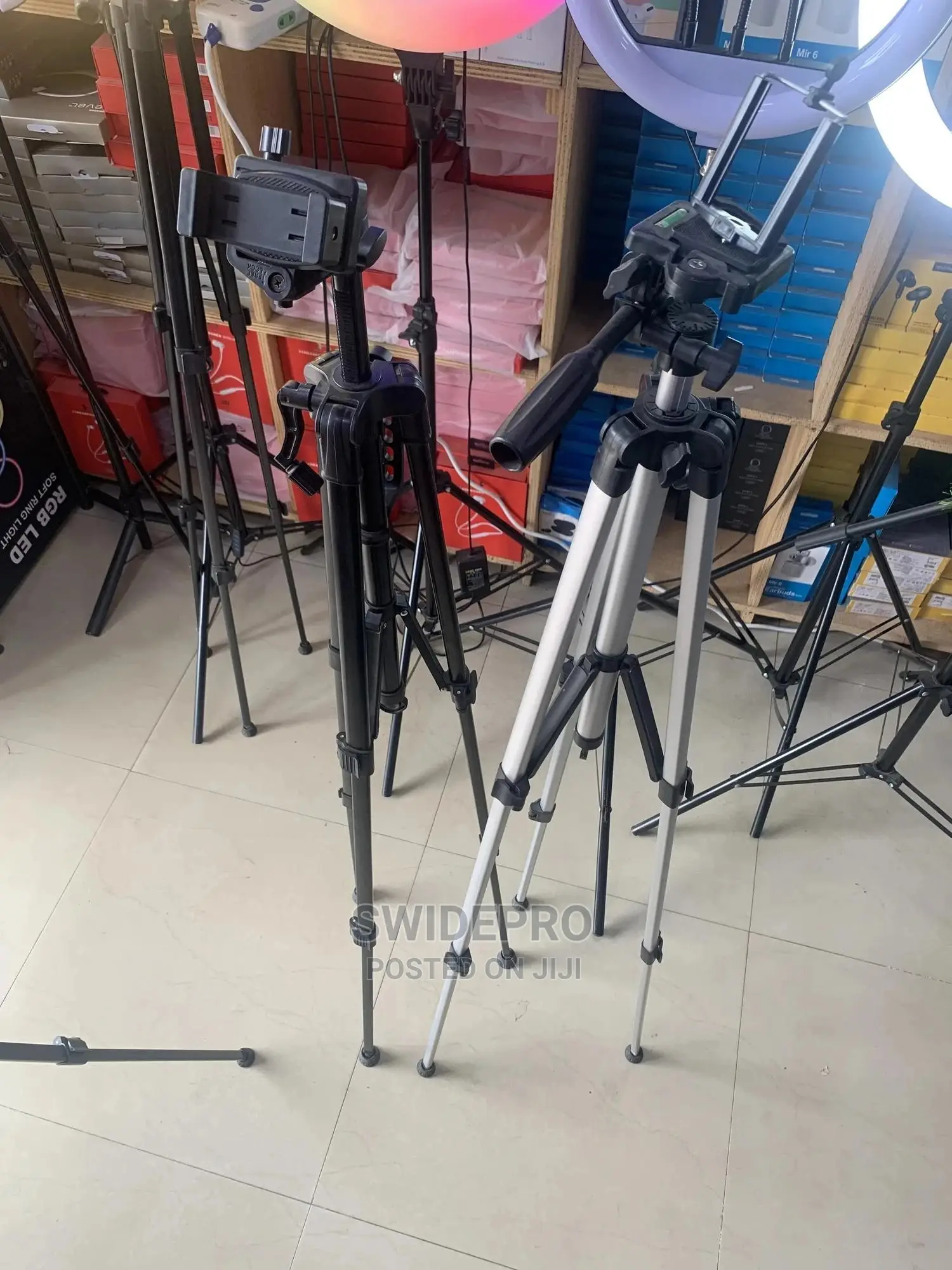 Tripod Stand for Phones