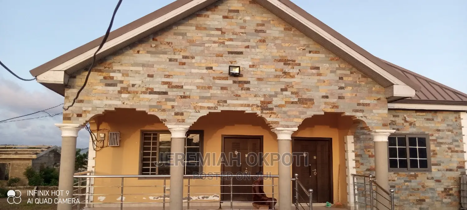 Serious Marble Stones Layer