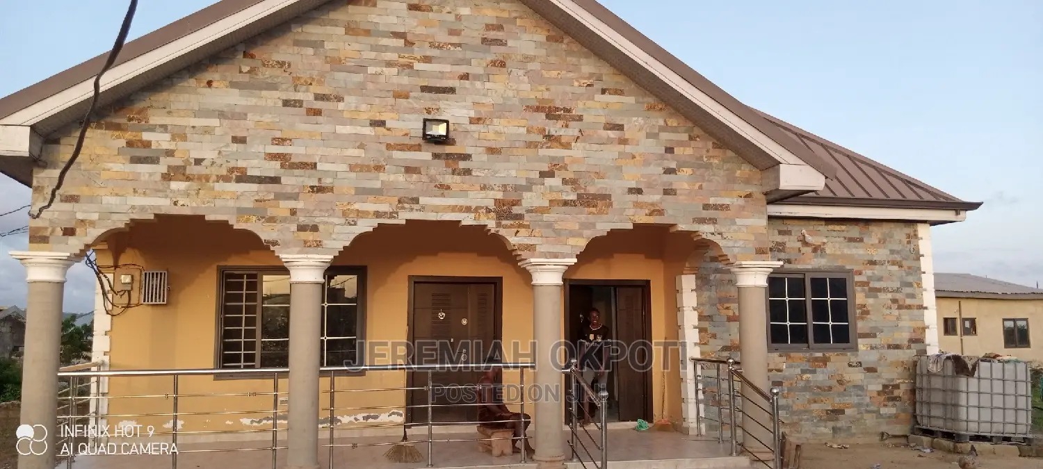 Serious Marble Stones Layer
