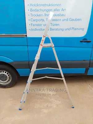 Step Ladder