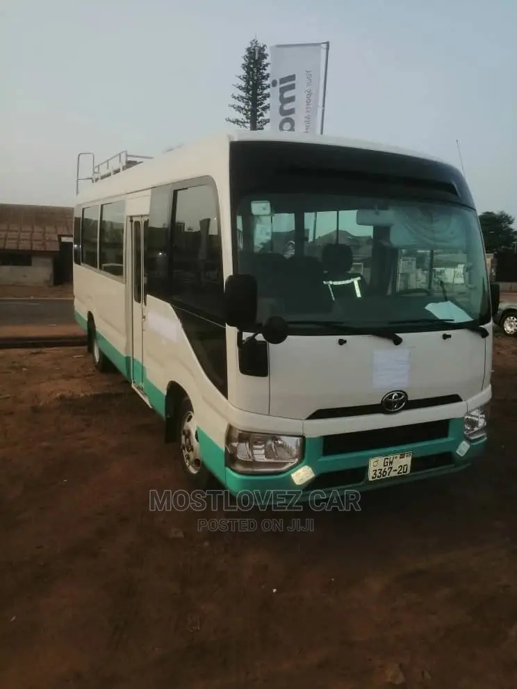 Car for Rent. Buses for Rent in Ghana Funeral Wedding Tours