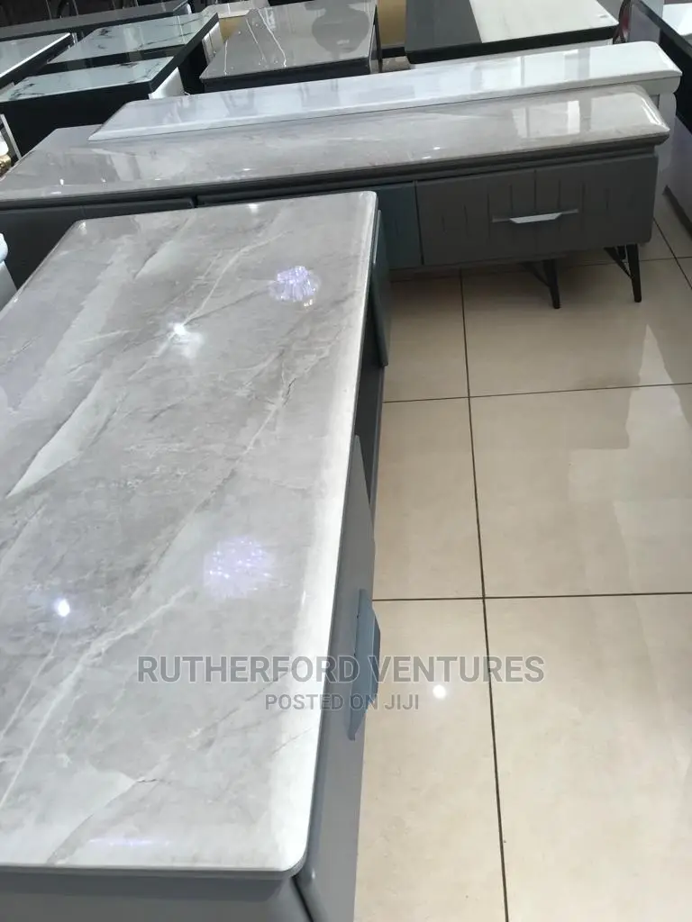 Quality Marble Center Table