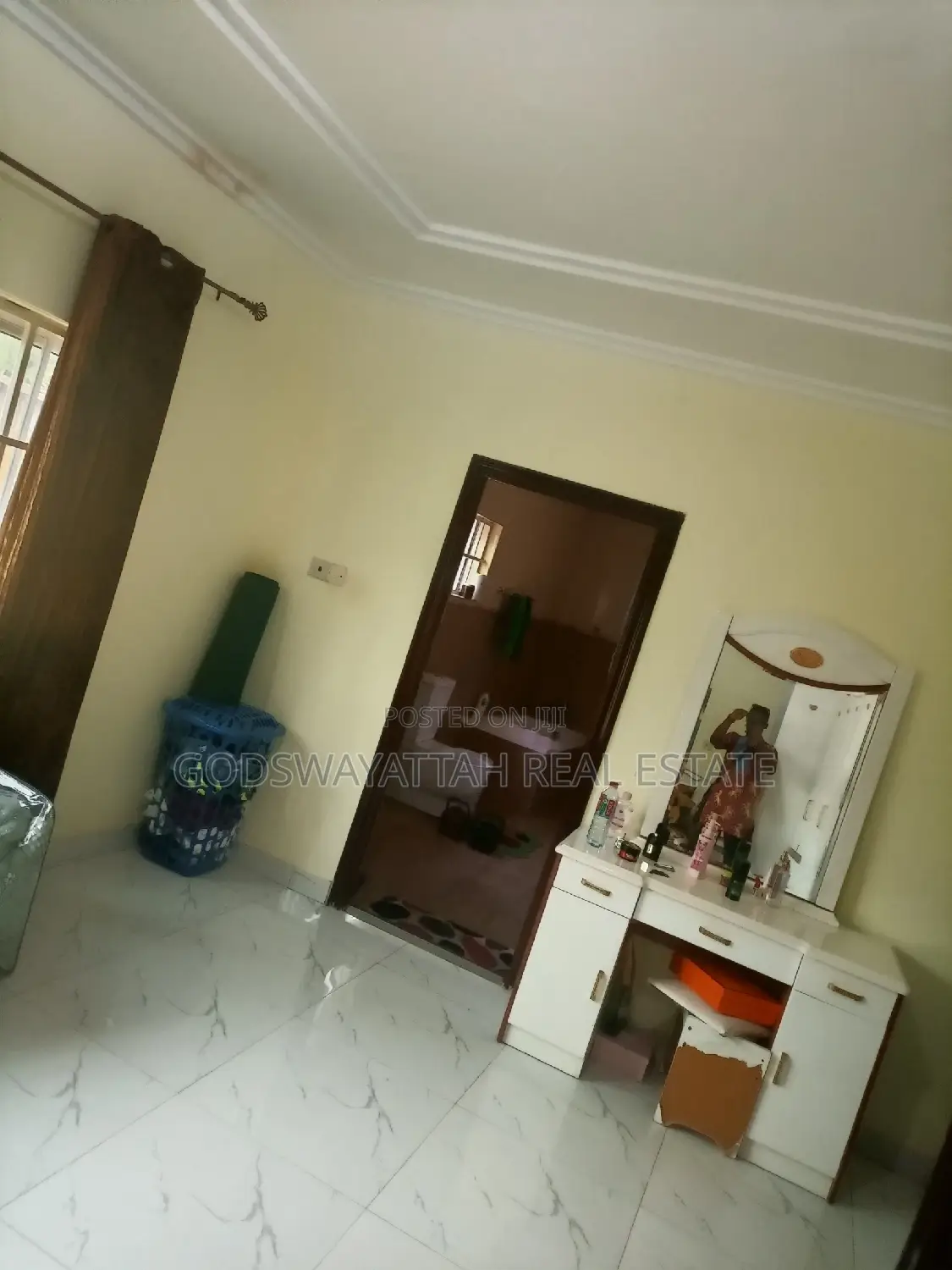 3bdrm House in East Legon for rent