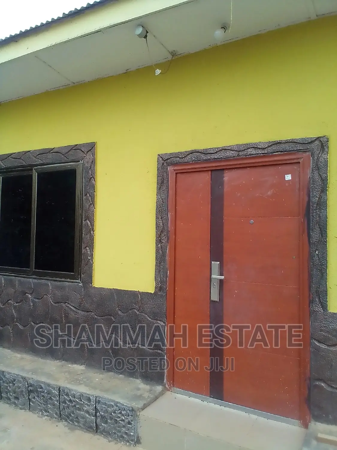 2bdrm Apartment in Aiding Estate, Sunyani Municipal for rent