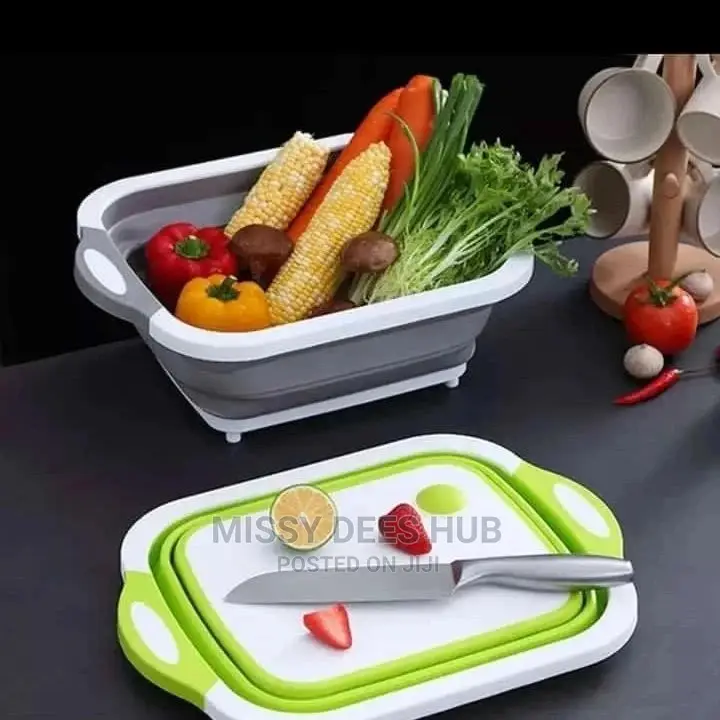 Foldable or Collapsible Chopping Board