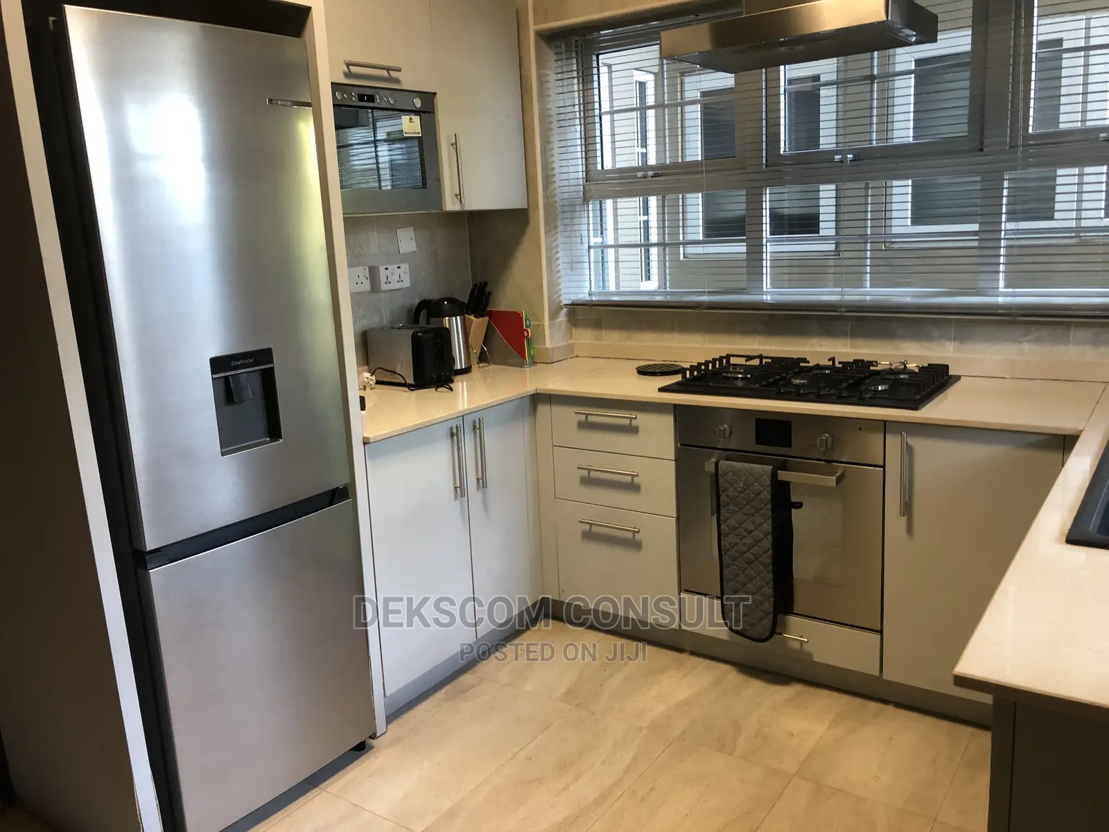 Furnished 3bdrm Townhouse / Terrace in Airport Residential Area