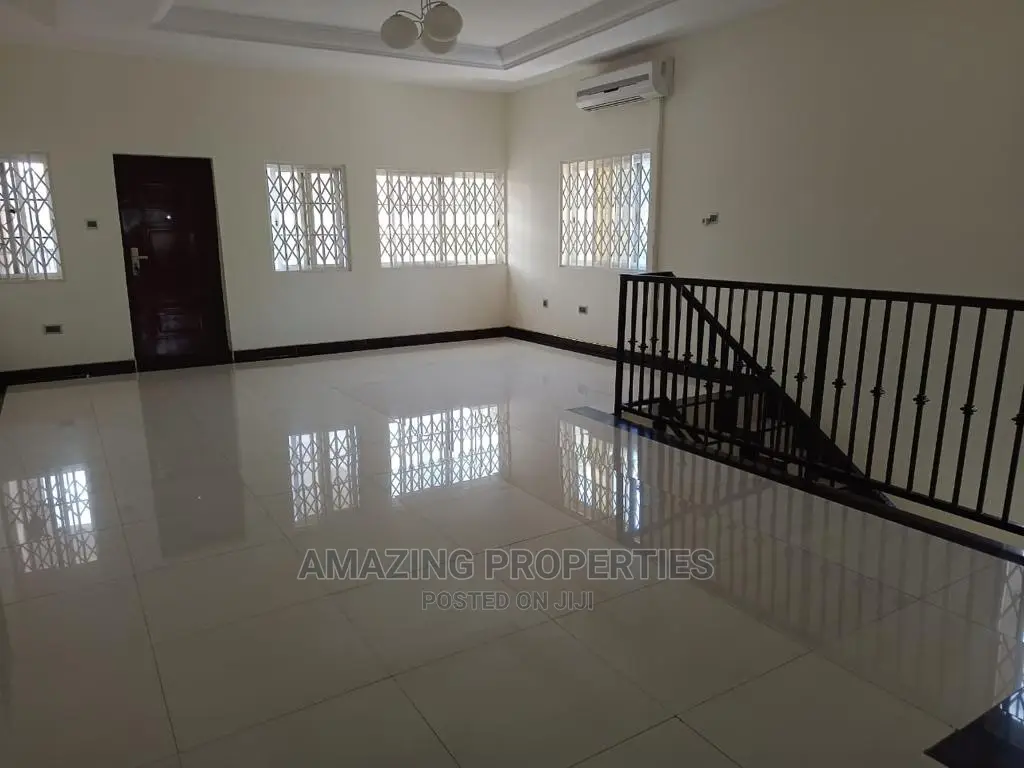 4bdrm House in Cantonments for Sale