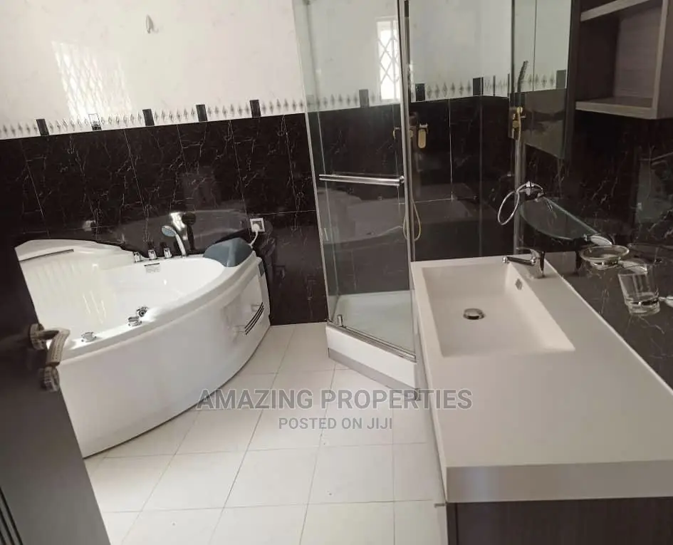 4bdrm House in Cantonments for Sale