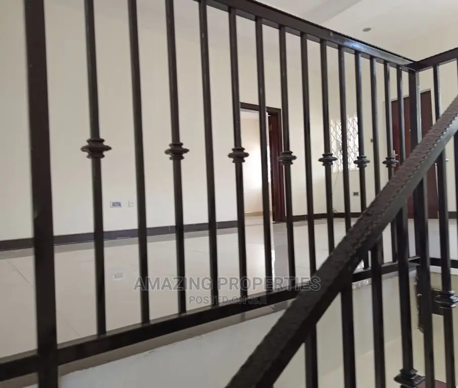 4bdrm House in Cantonments for Sale