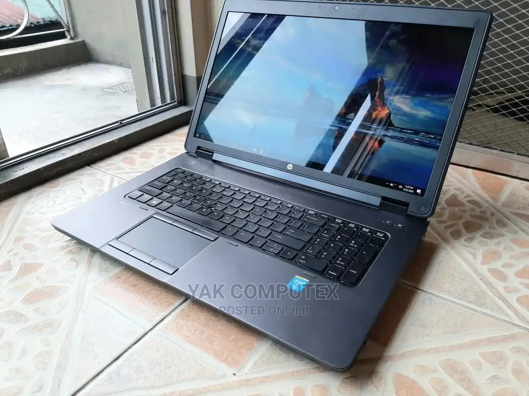 Laptop HP ZBook 17 G2 16GB Intel Core I7 SSHD (Hybrid) 1T