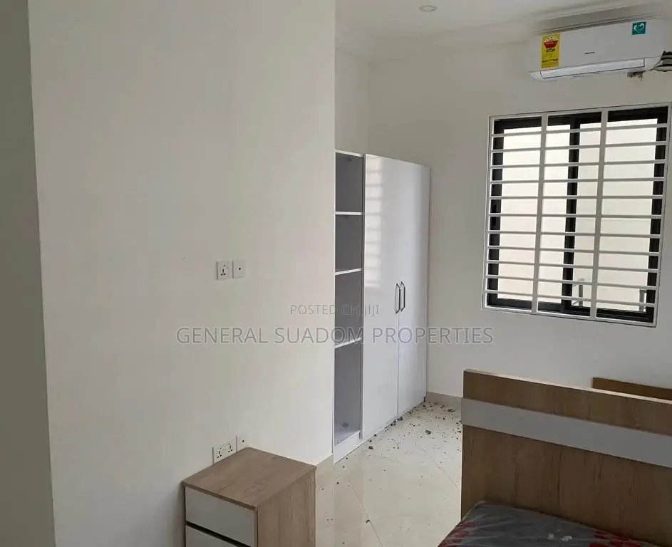 5bdrm Duplex in Suadom Properties, Baatsona Total for sale