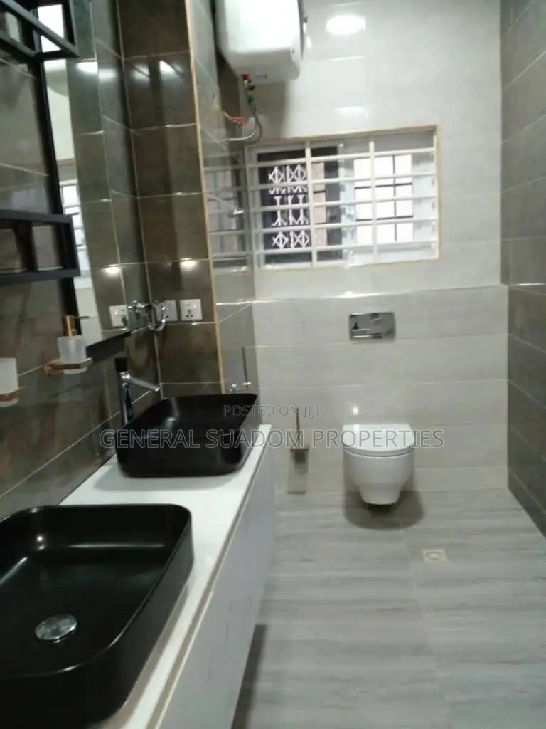 6bdrm Duplex in Suadom Properties, Manet Junction for Sale