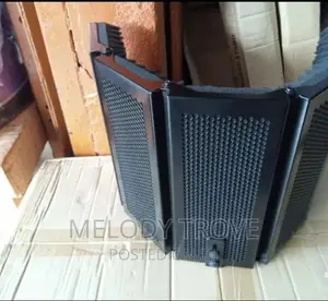 Foldable Studio Microphone Shield