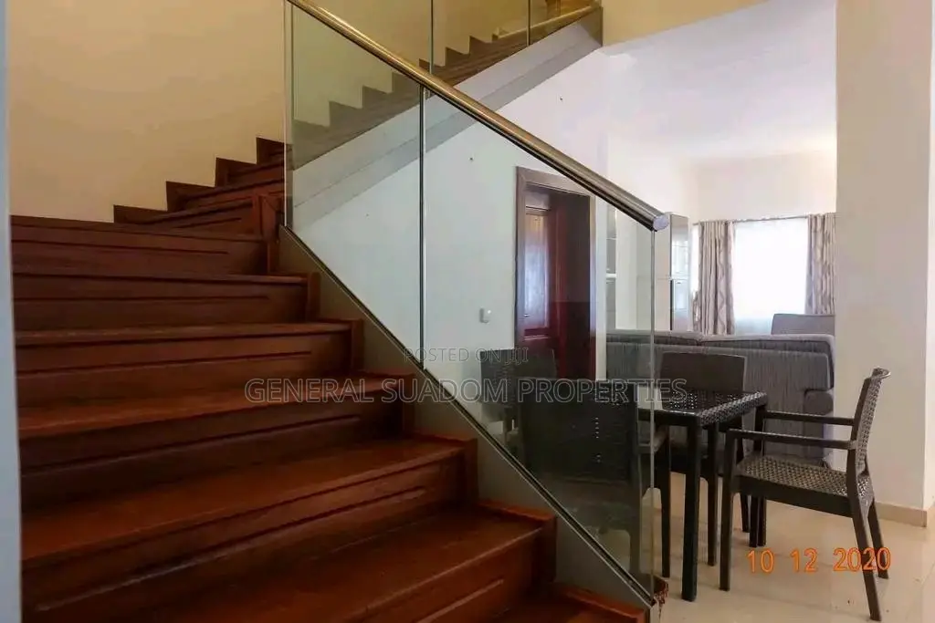 4bdrm Bungalow in Suadom Properties, Labone Junction for Rent