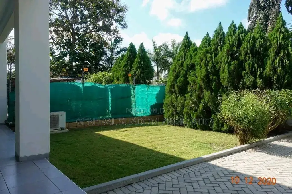 4bdrm Bungalow in Suadom Properties, Labone Junction for Rent