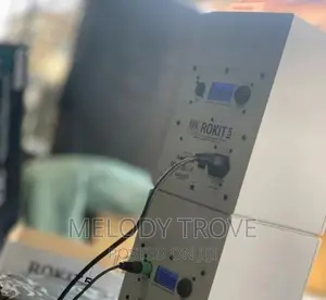 KRK Rokit5 Generation 4 (White Colour)