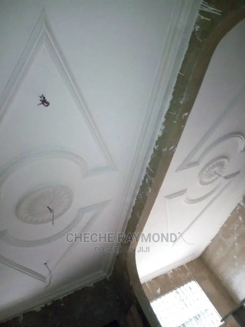 Fixing of Conner Mould and Ceiling Smoothing