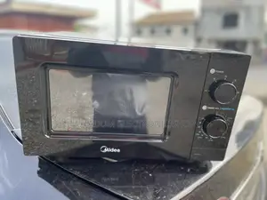 Photo - Black Colour 20 Litres Microwave
