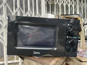 Photo - Midea 20 Litres