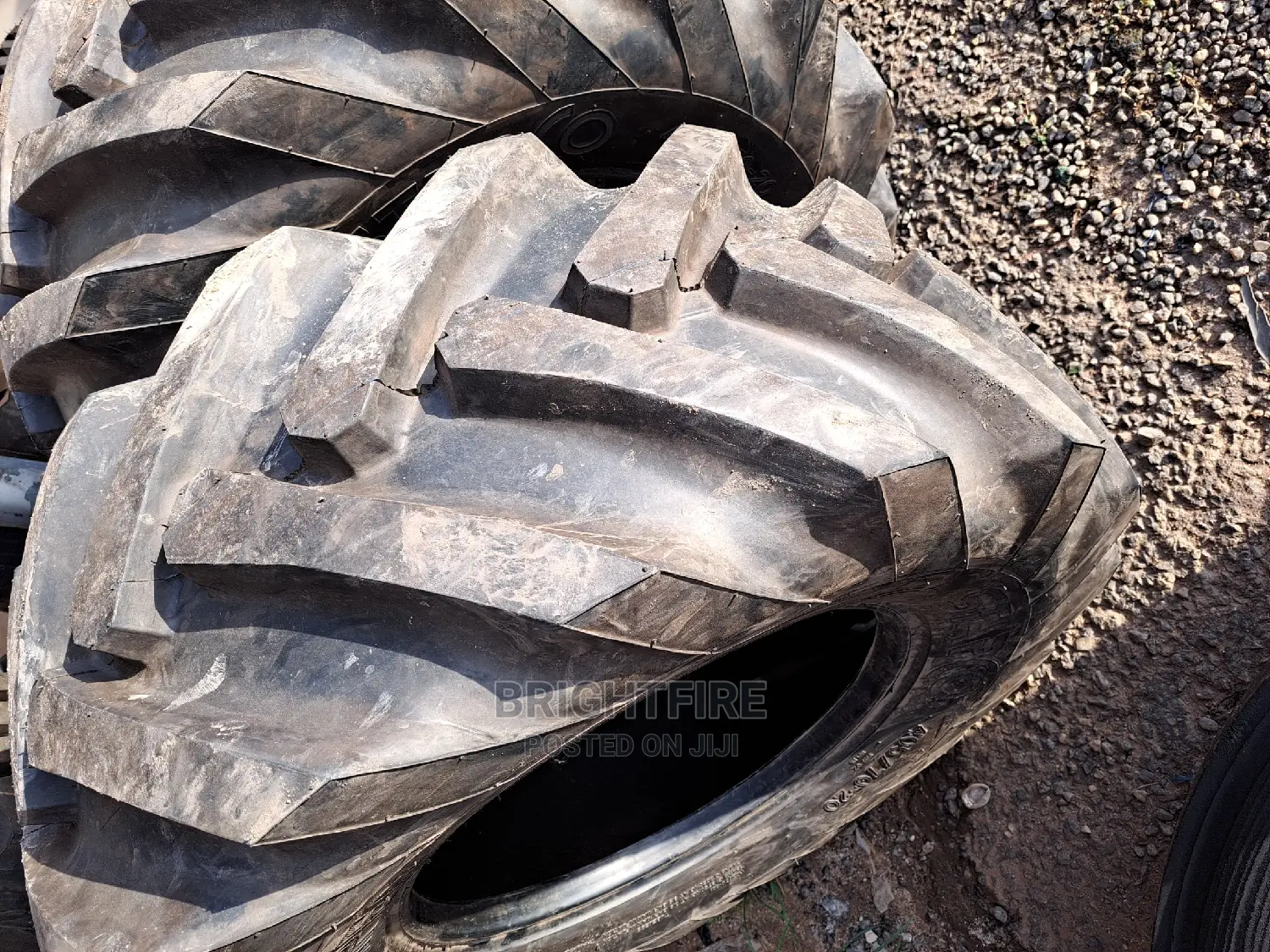 405/70-20 Grader Front Tire