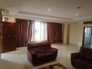 Furnished 2bdrm Apartment in Seekers Realty, Coffee Shop Area for rent