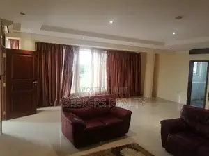Furnished 2bdrm Apartment in Seekers Realty, Coffee Shop Area for rent