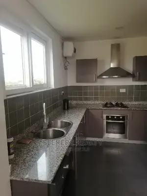Furnished 2bdrm Apartment in Seekers Realty, Coffee Shop Area for rent
