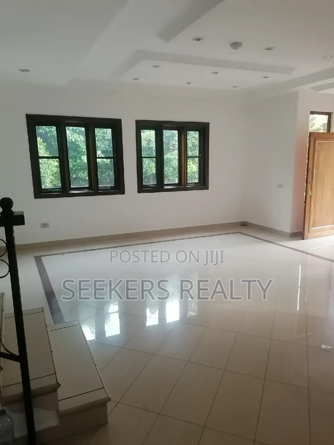 Furnished 4bdrm Townhouse / Terrace in Seekers Realty, US Embassy Area