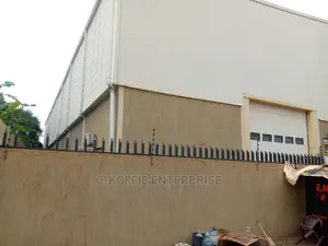 1200 Sqm Warehouse at Westland