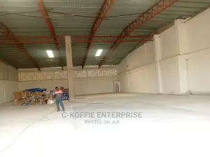 1200 Sqm Warehouse at Westland