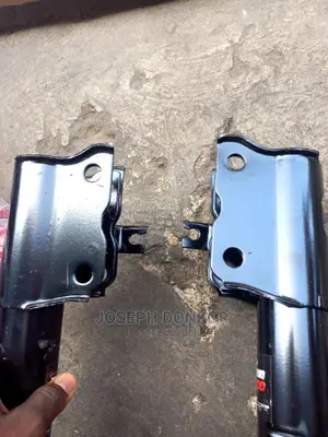 Nissan Rogue Front Shocks 2007 2008,2009,2010,2011,2012,2013