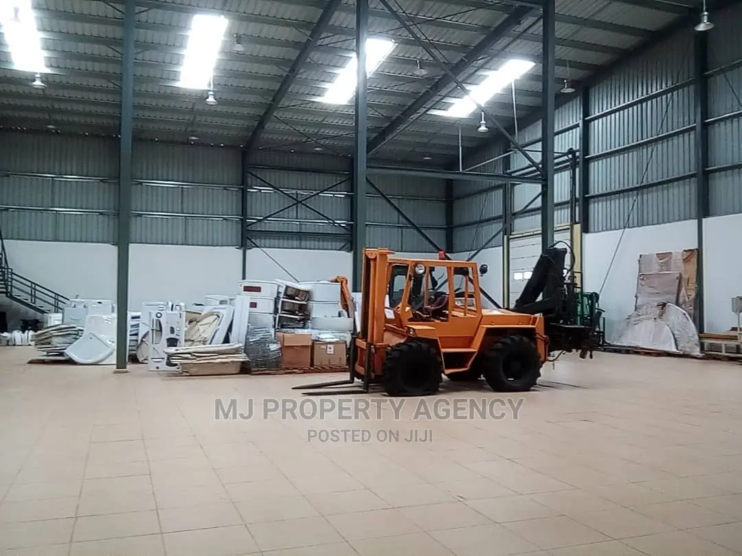 1300 SQM Warehouse Newly Built