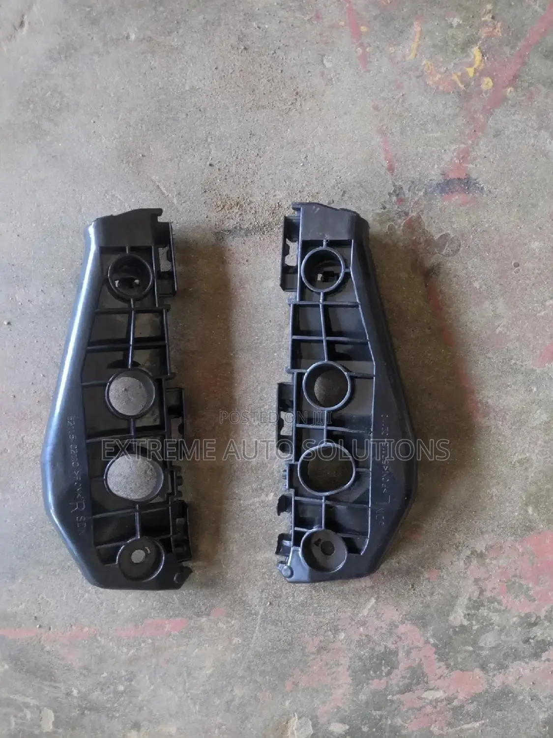 Corolla 2009 - 2013 Fender Locker