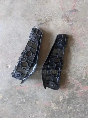 Corolla 2009 - 2013 Fender Locker