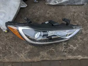 Elantra 2016 - 2018 Headlights