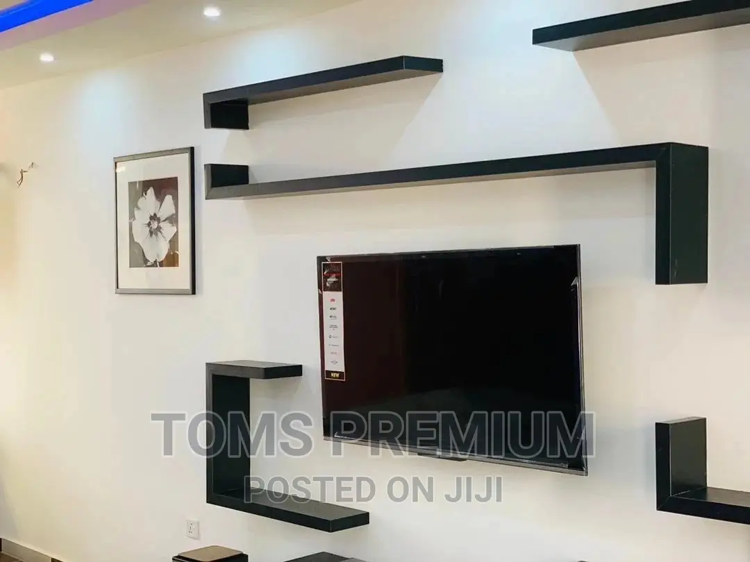 Furnished 4bdrm Chalet in School Junction for rent