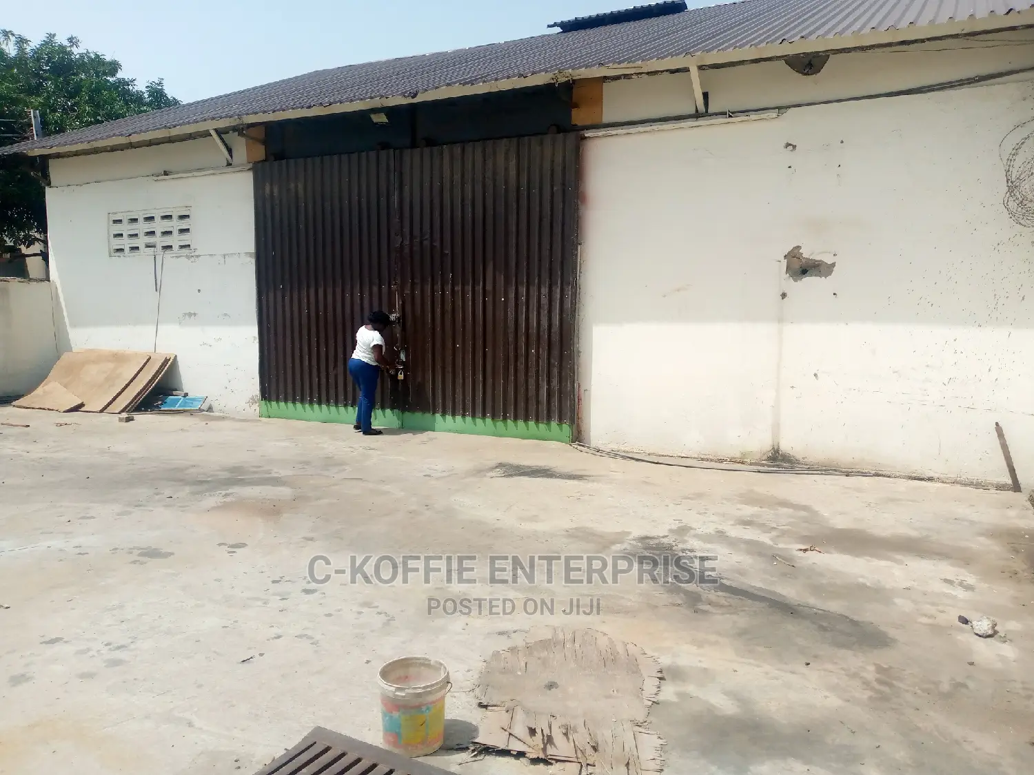 350sqm Self Compound Warehouse at North Kaneshie