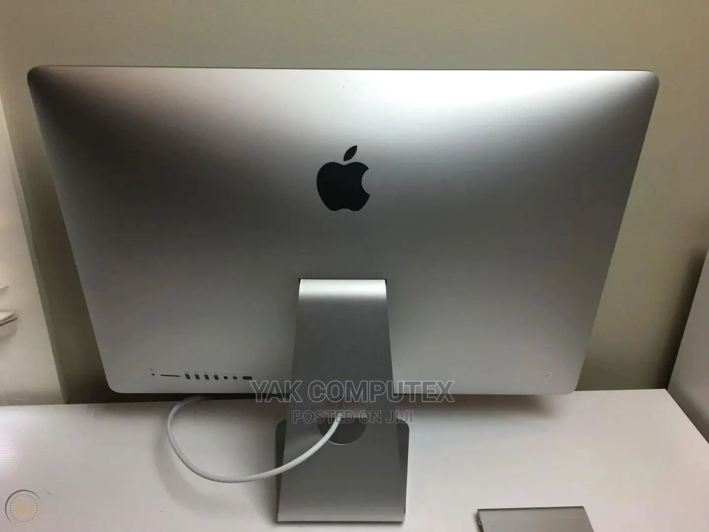 Desktop Computer Apple iMac 8GB Intel Core I5 SSHD (Hybrid) 1T